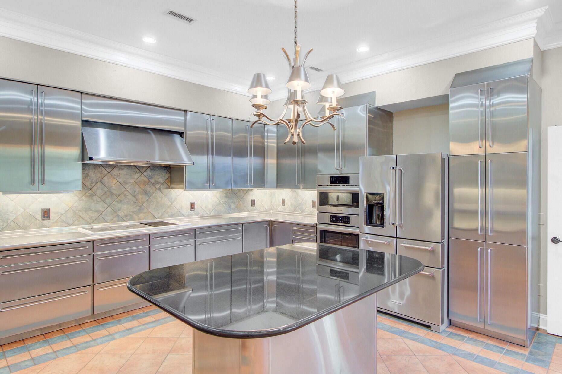 Summerville, South Carolina, 29483, United States, 6 Bedrooms Bedrooms, ,6 BathroomsBathrooms,Residential,Active,1913945