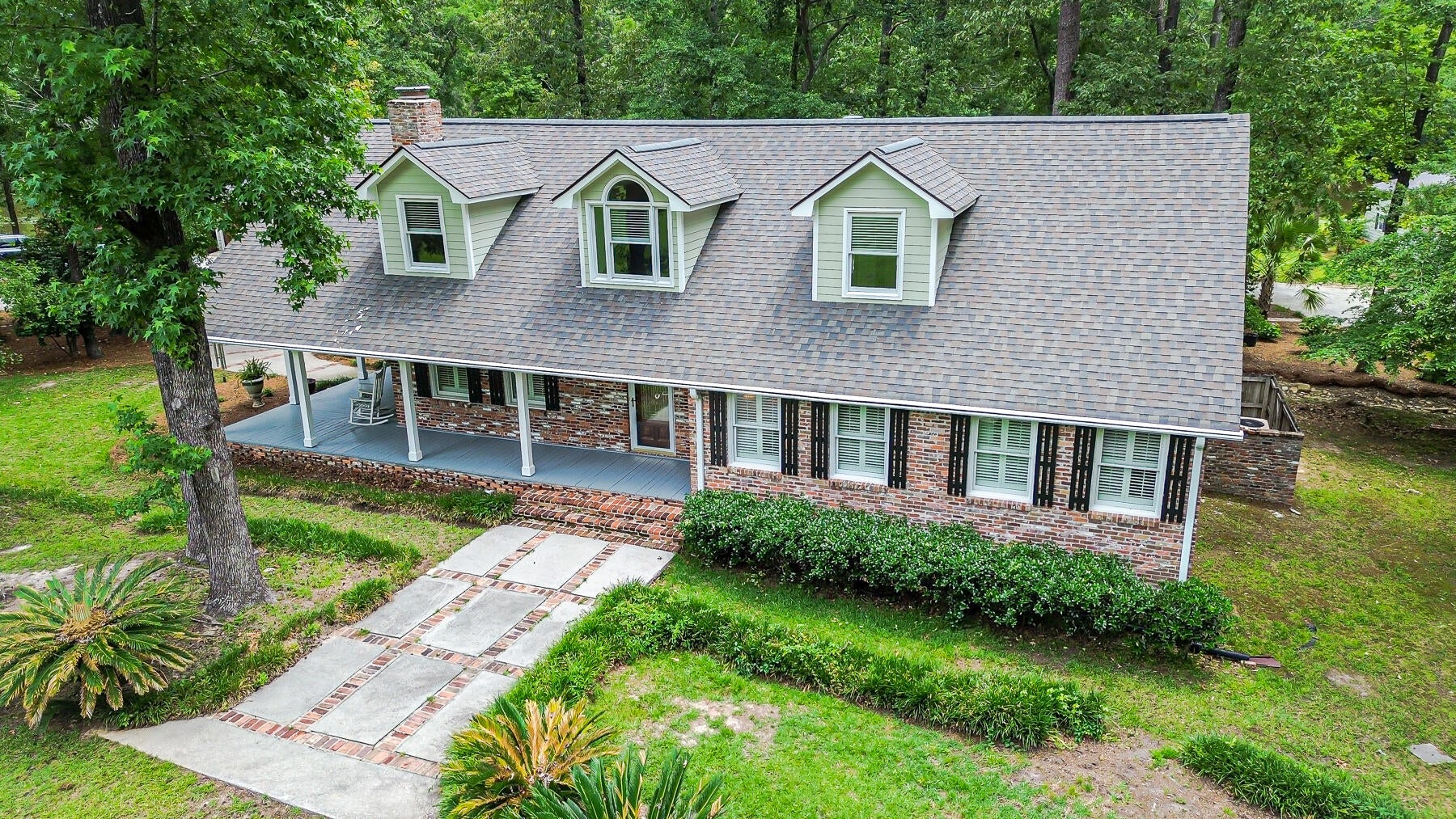 Summerville, South Carolina, 29483, United States, 5 Bedrooms Bedrooms, ,4 BathroomsBathrooms,Residential,Active,1823957