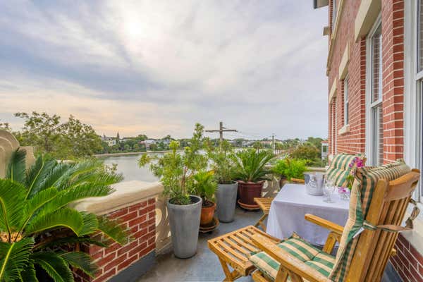 55 ASHLEY AVE APT 13, CHARLESTON, SC 29401 - Image 1