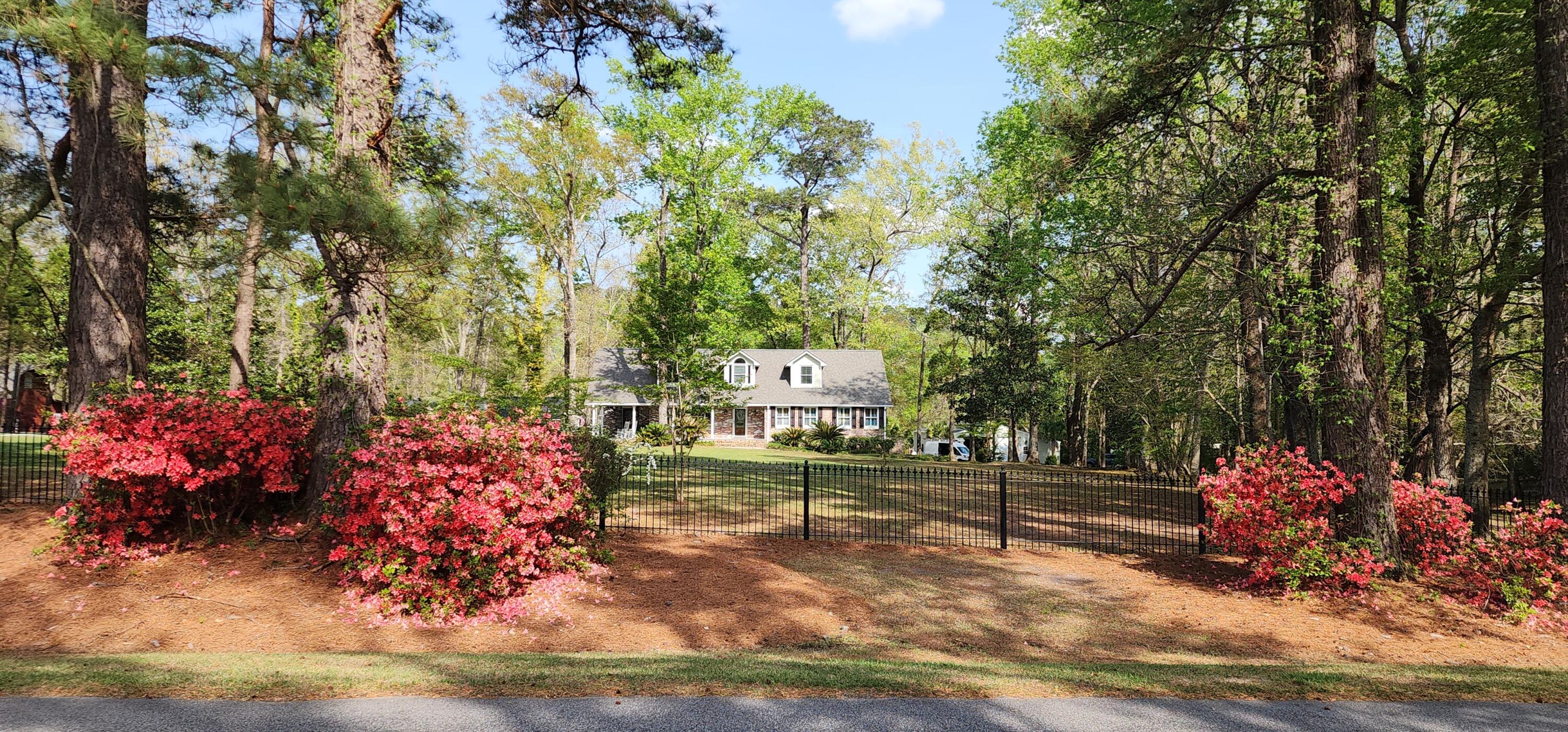 Summerville, South Carolina, 29483, United States, 5 Bedrooms Bedrooms, ,4 BathroomsBathrooms,Residential,Active,1823957