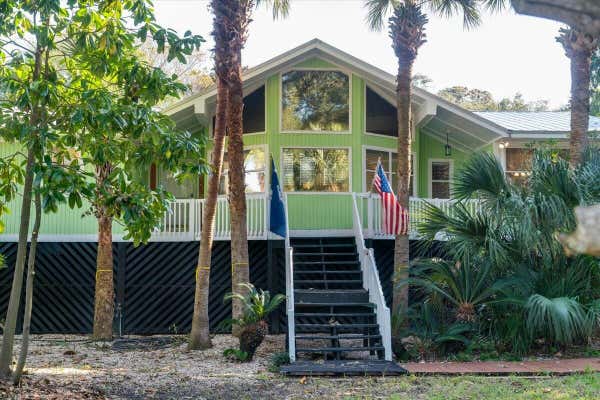 257 FOREST TRL, ISLE OF PALMS, SC 29451, photo 2 of 37