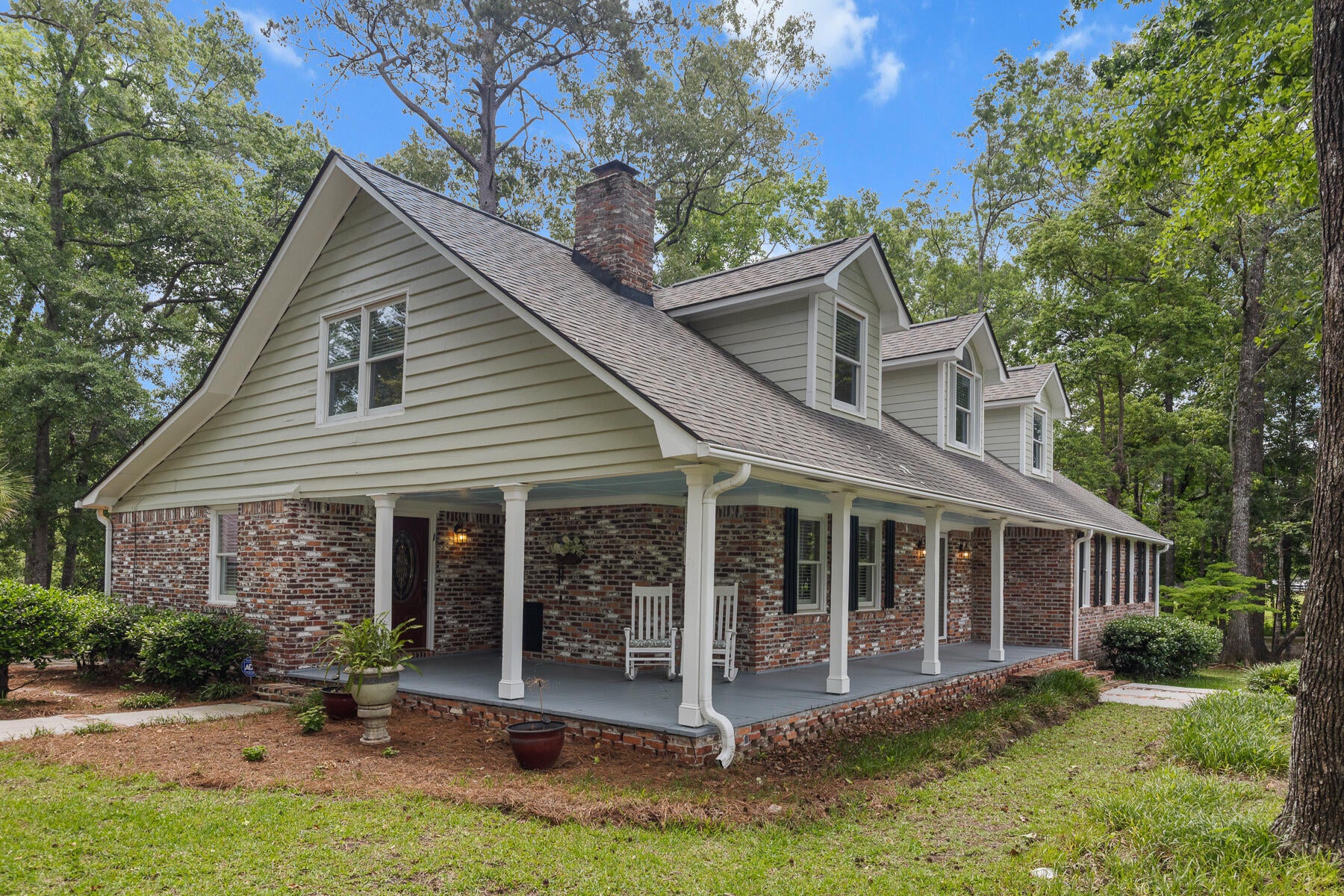 Summerville, South Carolina, 29483, United States, 5 Bedrooms Bedrooms, ,4 BathroomsBathrooms,Residential,Active,1823957