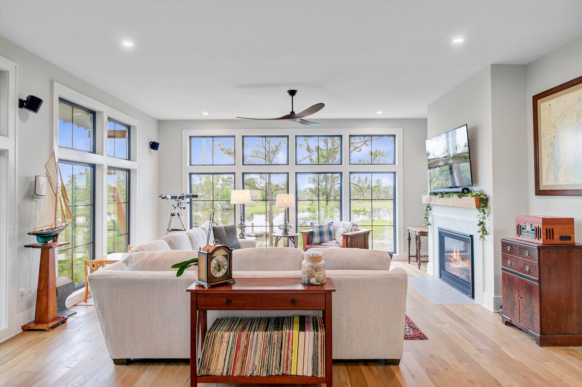 Johns Island, South Carolina, 29455, United States, 4 Bedrooms Bedrooms, ,4 BathroomsBathrooms,Residential,Active,1961948