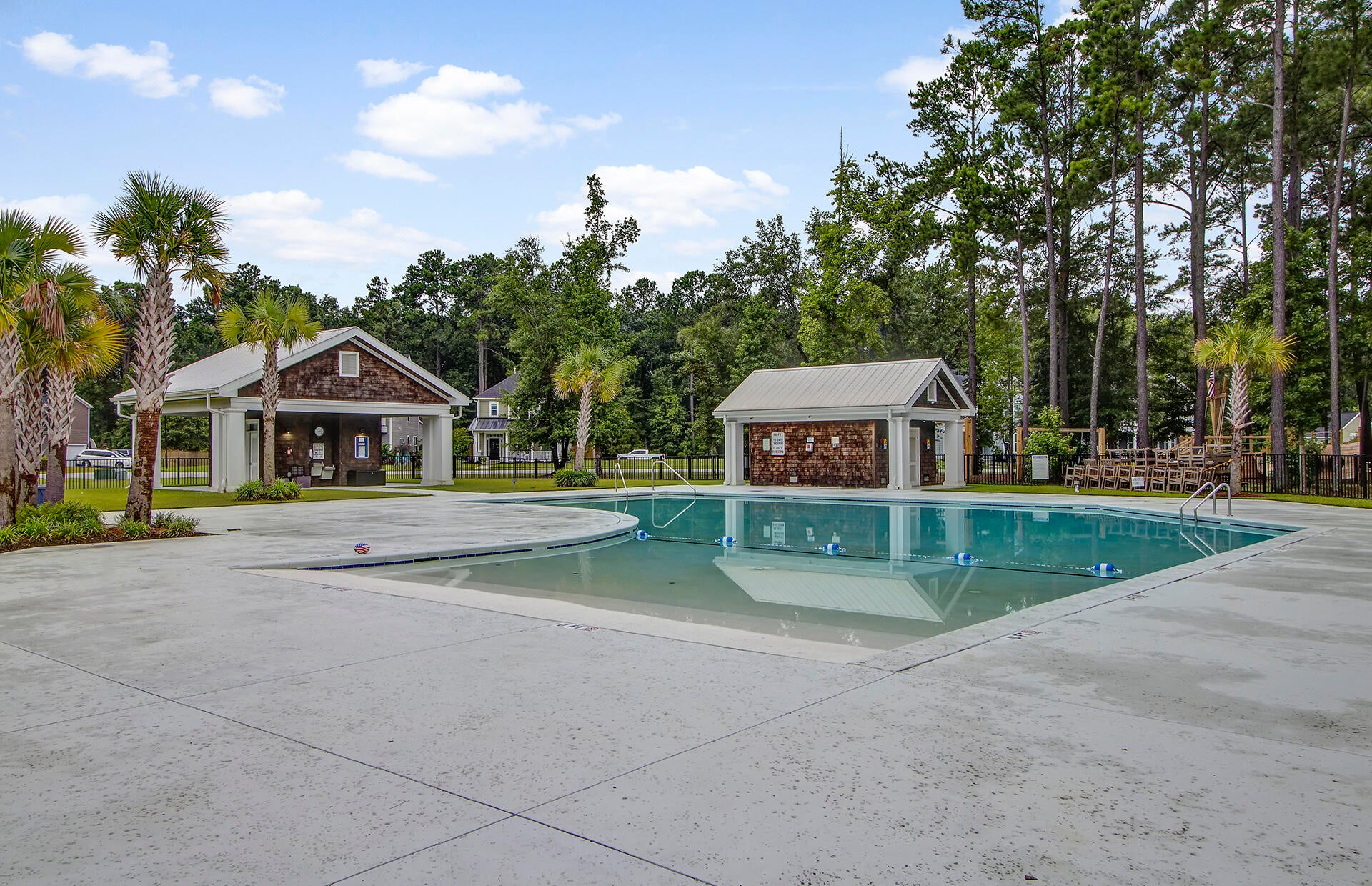 Johns Island, South Carolina, 29455, United States, 5 Bedrooms Bedrooms, ,4 BathroomsBathrooms,Residential,Active,1936428