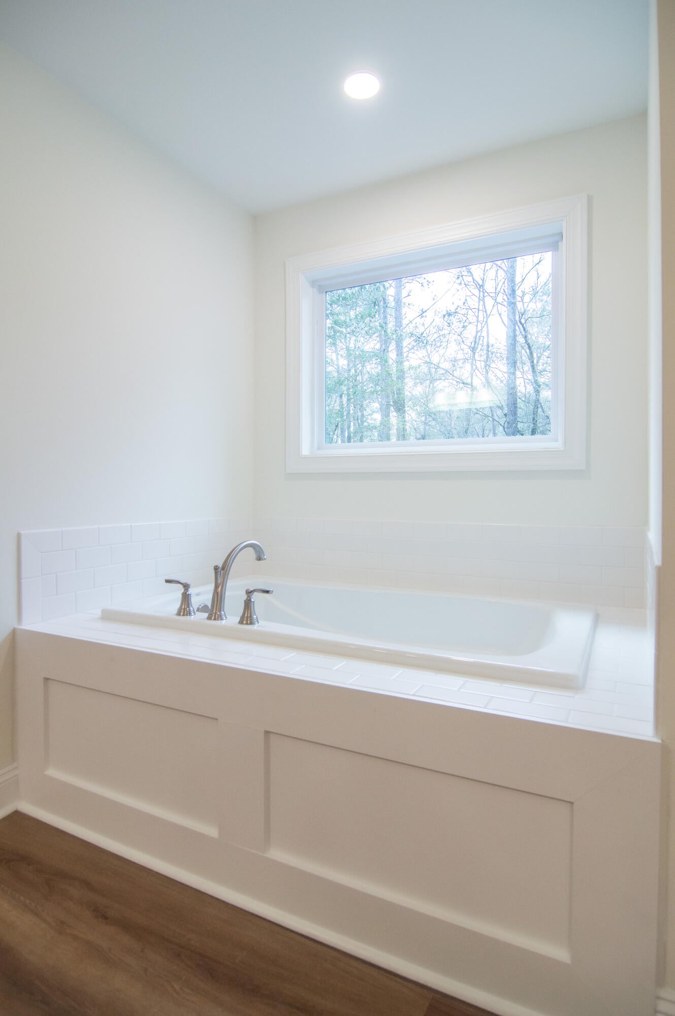 Ravenel, South Carolina, 29470, United States, 5 Bedrooms Bedrooms, ,3 BathroomsBathrooms,Residential,Active,1944033