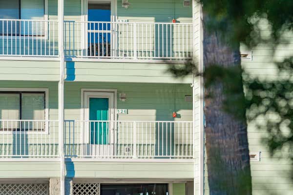 126 MARSH VIEW VILLAS, FOLLY BEACH, SC 29439, photo 5 of 48