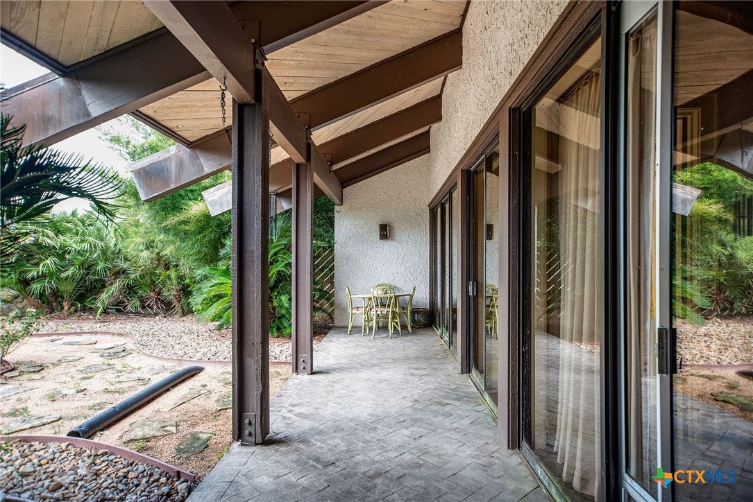 Port O'Connor, Texas, 77982, United States, 3 Bedrooms Bedrooms, ,4 BathroomsBathrooms,Residential,Active,1853617