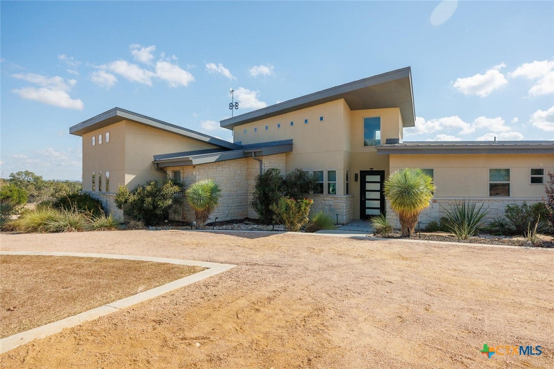 Round Mountain, Texas, 78663, United States, 4 Bedrooms Bedrooms, ,4 BathroomsBathrooms,Residential,Active,1966026