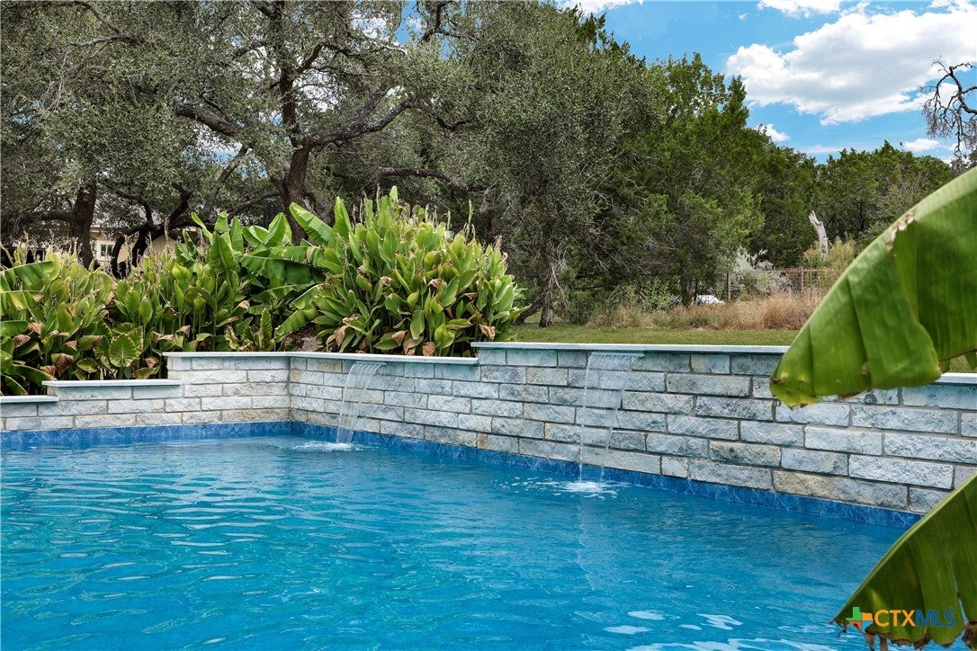 New Braunfels, Texas, 78132, United States, 4 Bedrooms Bedrooms, ,4 BathroomsBathrooms,Residential,Active,1929781