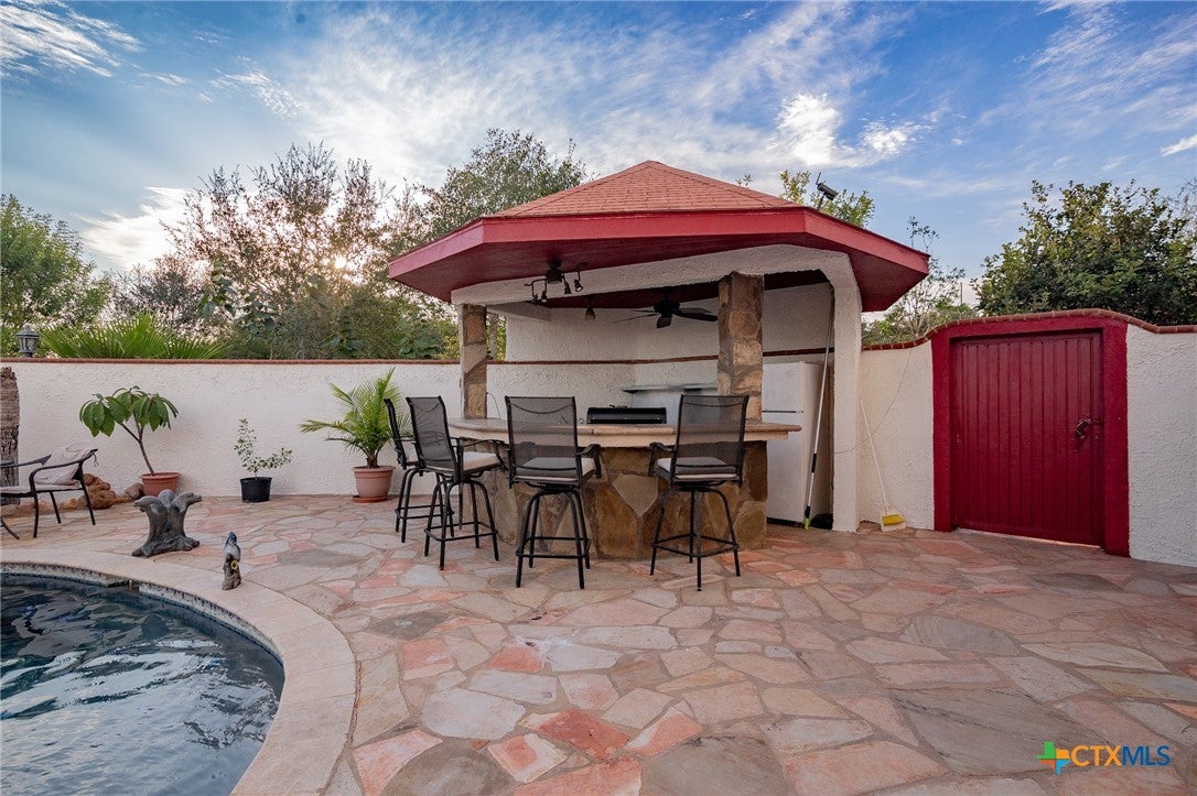 Inez, Texas, 77968, United States, ,5 BathroomsBathrooms,Residential,Active,1769514