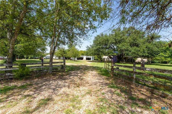 421 HORSESHOE BND, EDDY, TX 76524 - Image 1