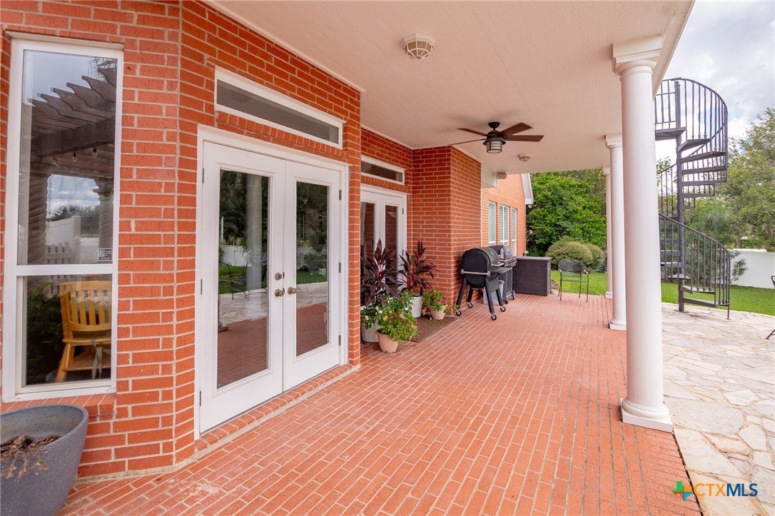 Victoria, Texas, 77904, United States, 5 Bedrooms Bedrooms, ,5 BathroomsBathrooms,Residential,Active,1961924