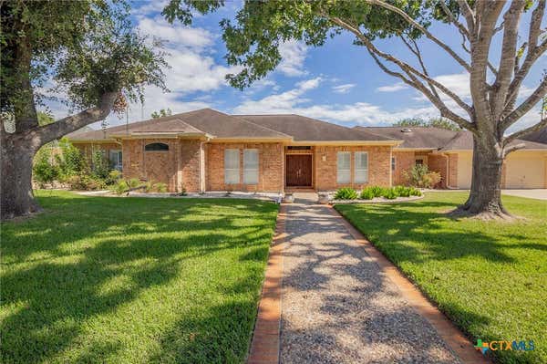 807 CHAMPIONS ROW, VICTORIA, TX 77904 - Image 1