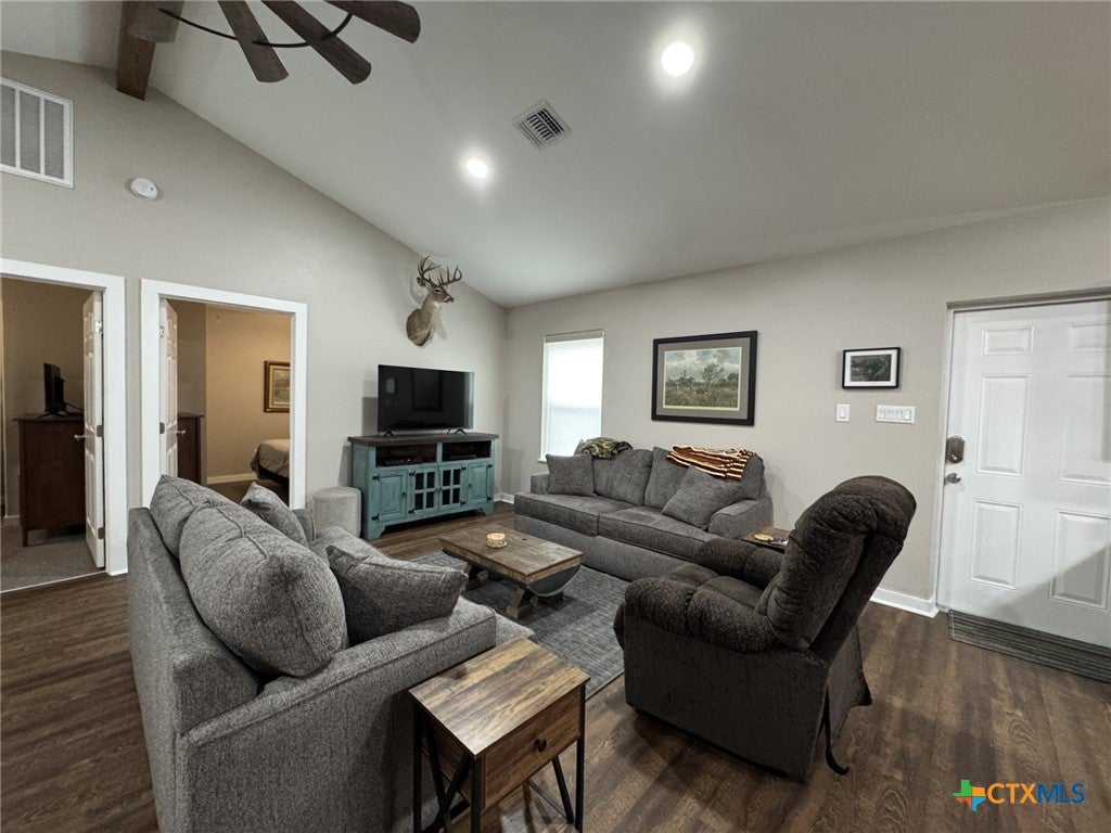 Louise, Texas, 77455, United States, ,1 BathroomBathrooms,Residential,Active,1798138