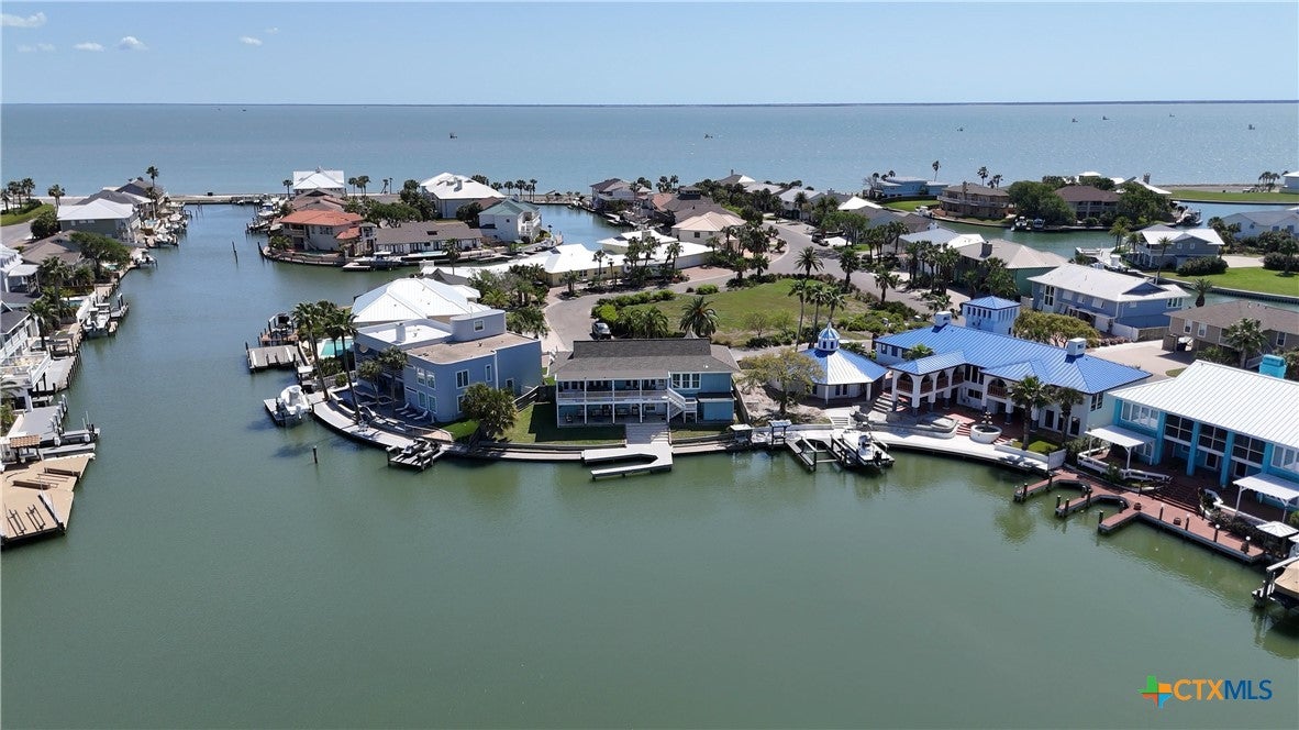 Rockport, Texas, 78382, United States, 4 Bedrooms Bedrooms, ,4 BathroomsBathrooms,Residential,Active,1973291