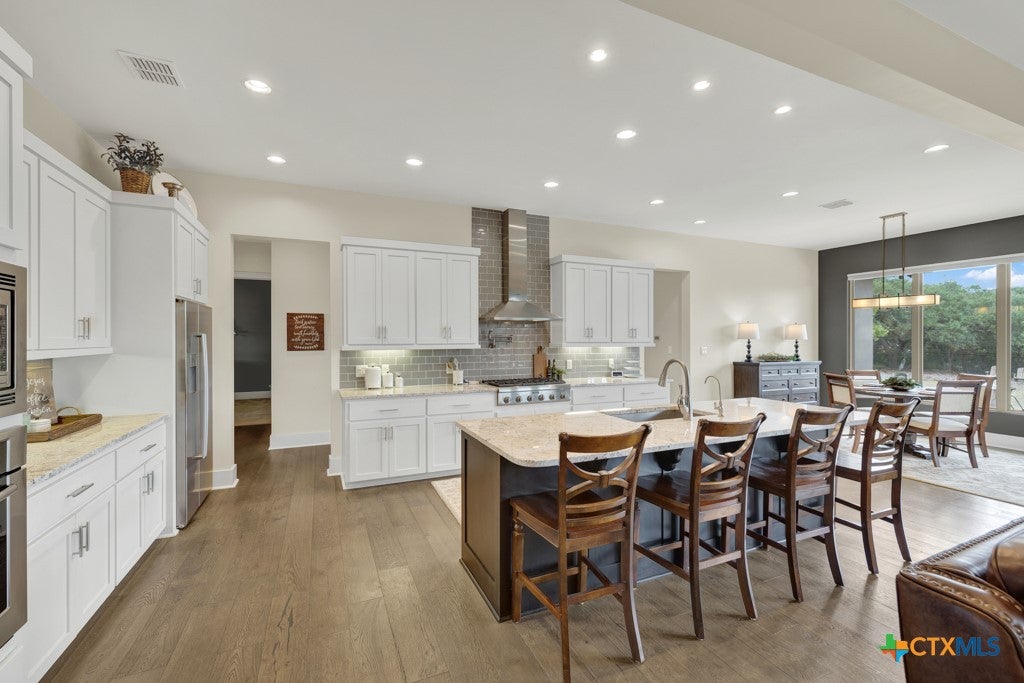 New Braunfels, Texas, 78132, United States, 4 Bedrooms Bedrooms, ,4 BathroomsBathrooms,Residential,Active,1993682