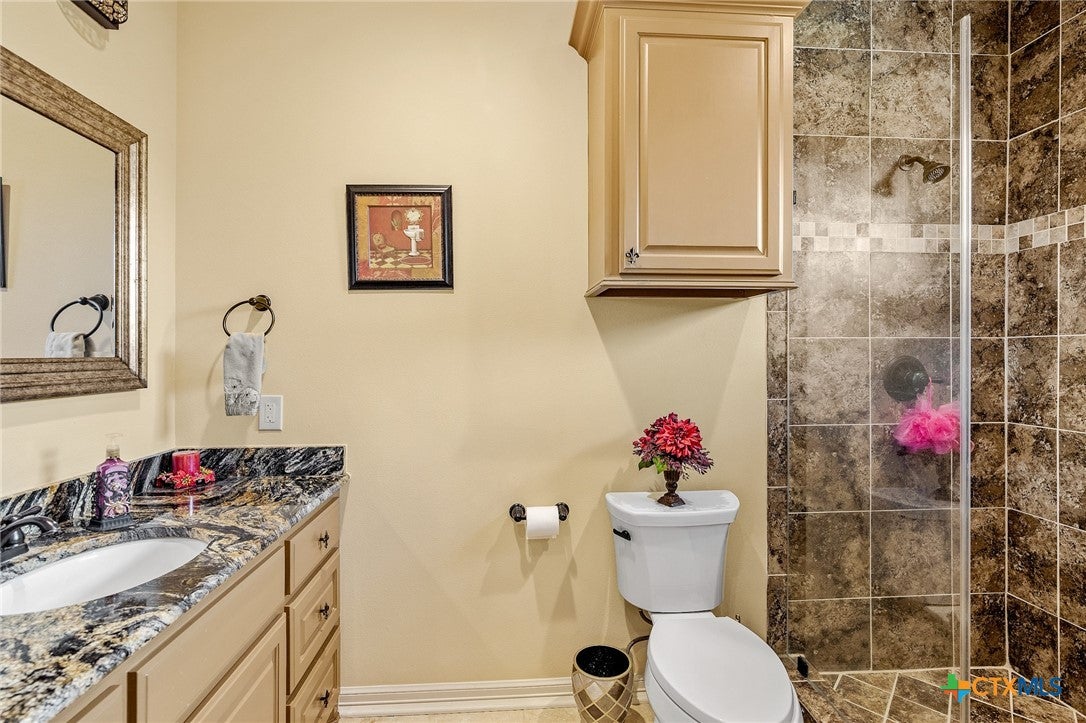 Inez, Texas, 77968, United States, ,5 BathroomsBathrooms,Residential,Active,1769514