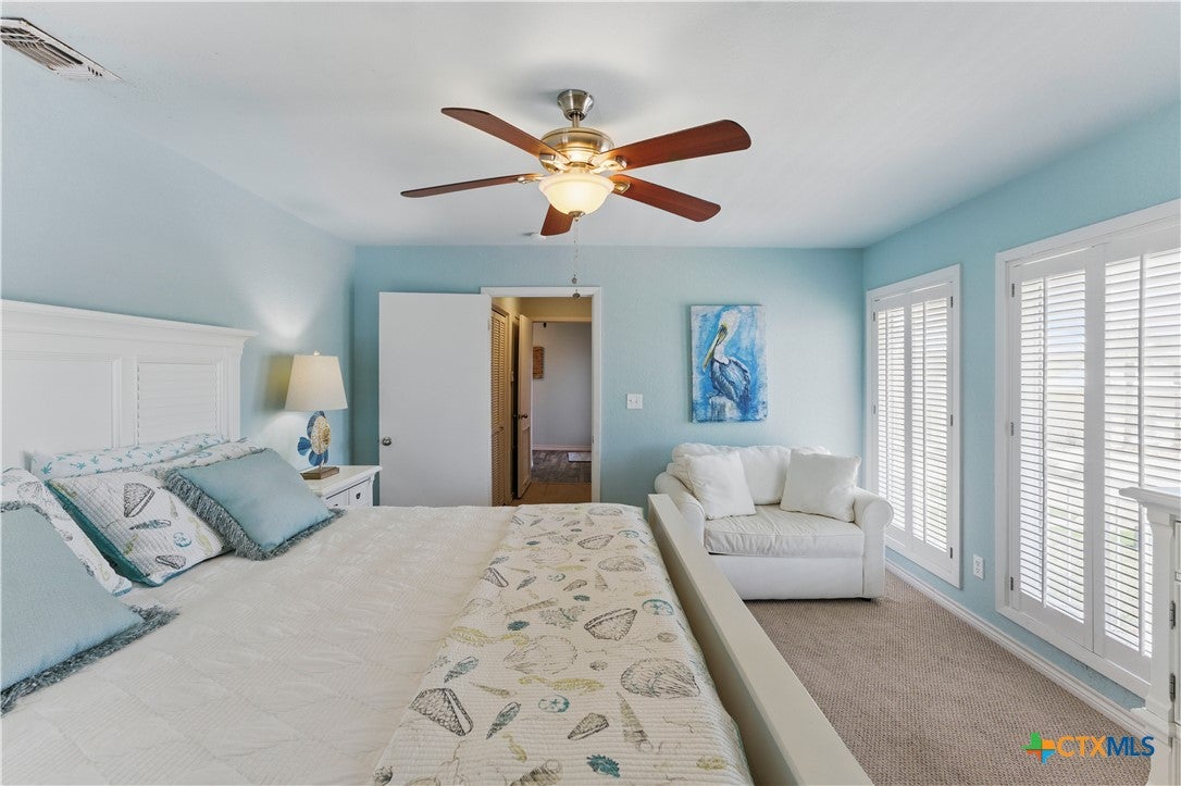 Rockport, Texas, 78382, United States, 4 Bedrooms Bedrooms, ,4 BathroomsBathrooms,Residential,Active,1973291