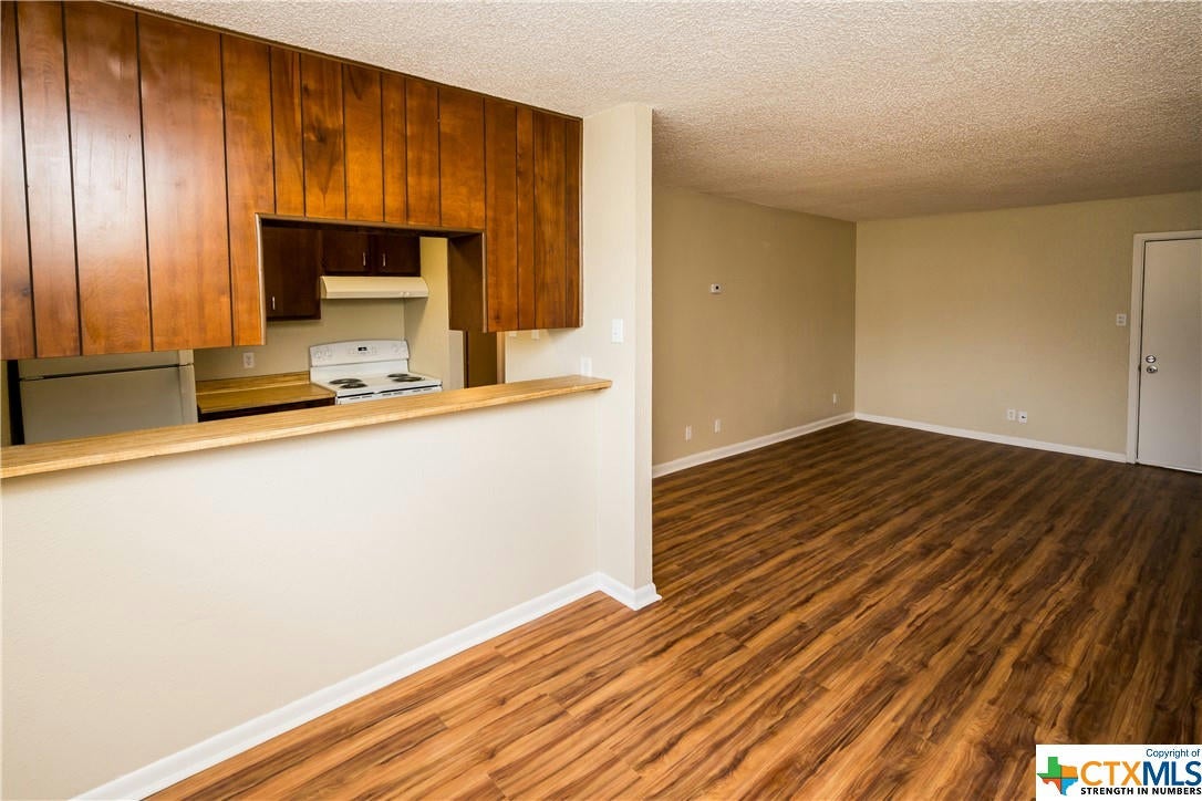 Victoria, Texas, 77901, United States, ,Residential,Active,1702298