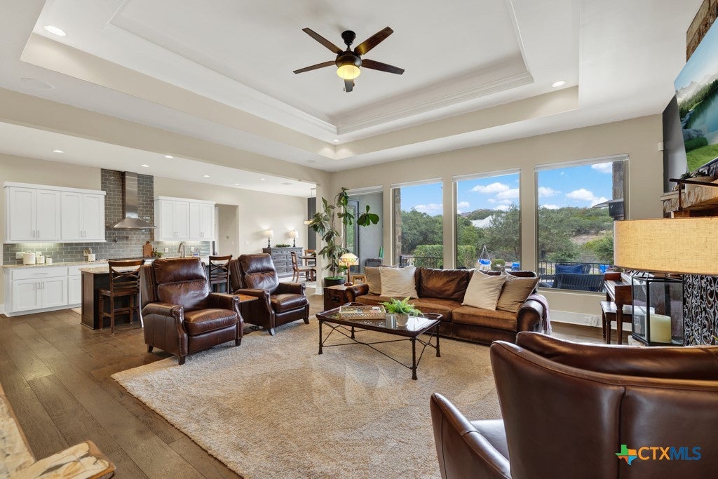 New Braunfels, Texas, 78132, United States, 4 Bedrooms Bedrooms, ,4 BathroomsBathrooms,Residential,Active,1993682