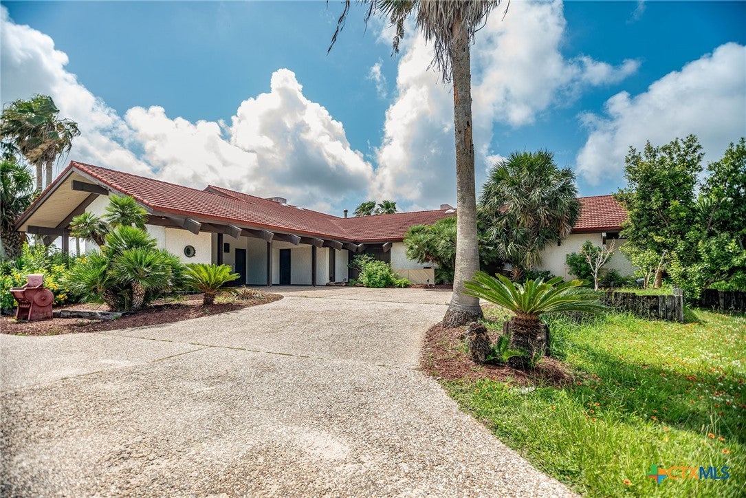 Port O'Connor, Texas, 77982, United States, 3 Bedrooms Bedrooms, ,4 BathroomsBathrooms,Residential,Active,1853617