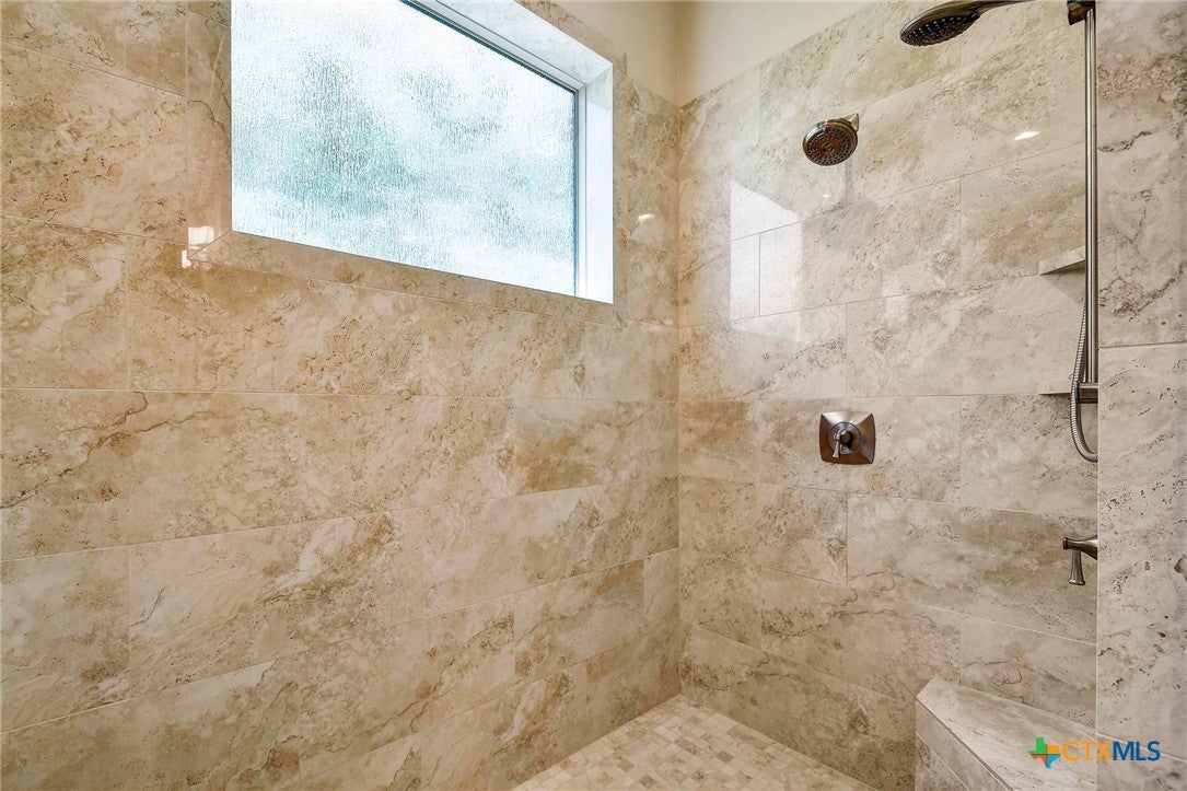 Bulverde, Texas, 78163, United States, 5 Bedrooms Bedrooms, ,5 BathroomsBathrooms,Residential,Active,1988459