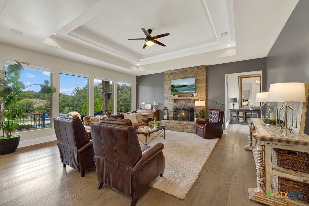 New Braunfels, Texas, 78132, United States, 4 Bedrooms Bedrooms, ,4 BathroomsBathrooms,Residential,Active,1993682