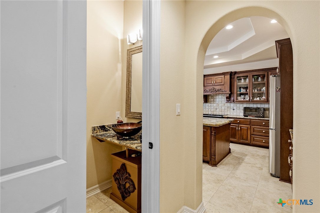Inez, Texas, 77968, United States, ,5 BathroomsBathrooms,Residential,Active,1769514