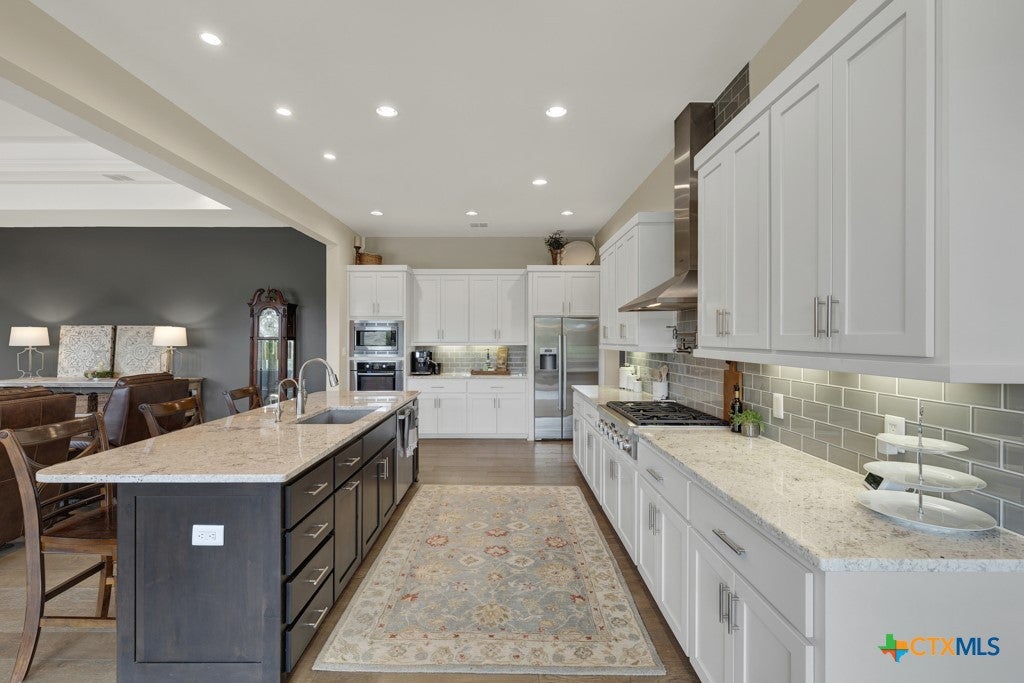 New Braunfels, Texas, 78132, United States, 4 Bedrooms Bedrooms, ,4 BathroomsBathrooms,Residential,Active,1993682