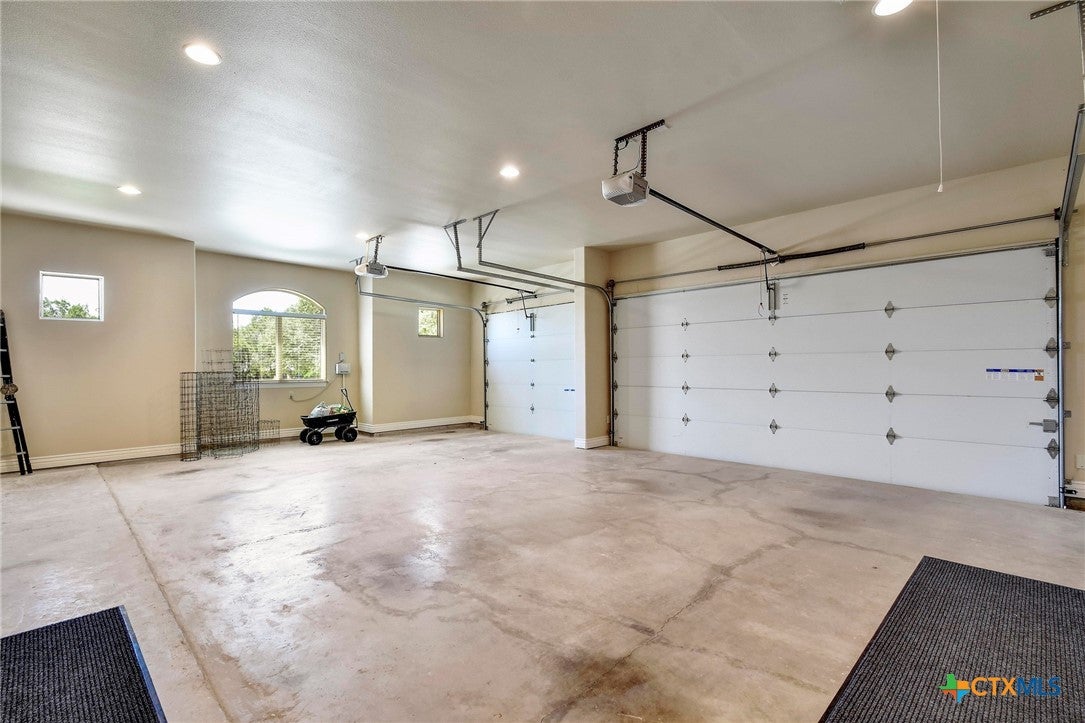 Bulverde, Texas, 78163, United States, 5 Bedrooms Bedrooms, ,5 BathroomsBathrooms,Residential,Active,1988459