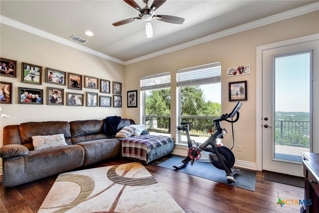 Bulverde, Texas, 78163, United States, 5 Bedrooms Bedrooms, ,5 BathroomsBathrooms,Residential,Active,1988459