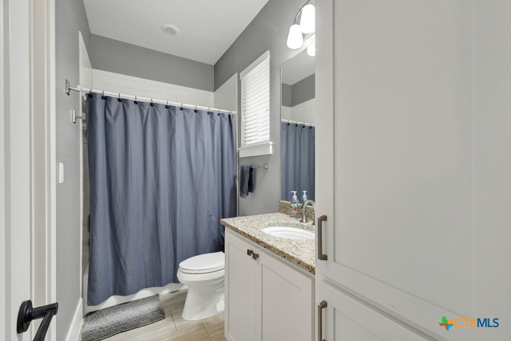 New Braunfels, Texas, 78132, United States, 4 Bedrooms Bedrooms, ,4 BathroomsBathrooms,Residential,Active,1993682