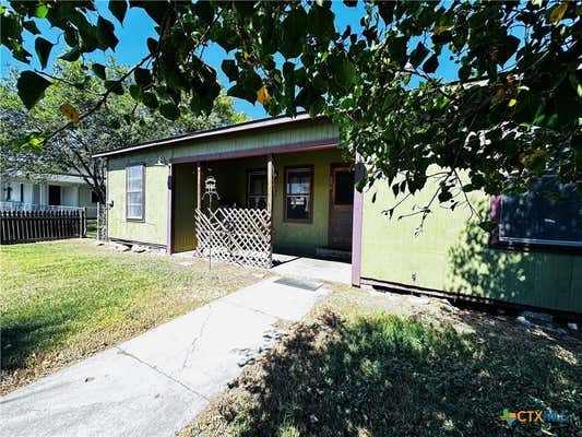 606 E PRAIRIE ST, CUERO, TX 77954 - Image 1