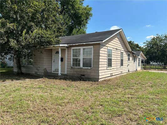 2001 WILDWOOD ST, VICTORIA, TX 77901 - Image 1