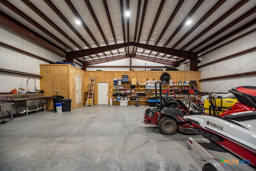 Port Lavaca, Texas, 77979, United States, 4 Bedrooms Bedrooms, ,3 BathroomsBathrooms,Residential,Active,1946527