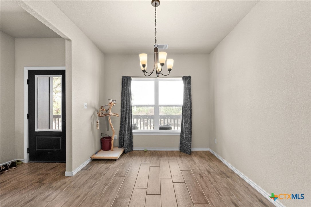 Kempner, Texas, 76539, United States, 5 Bedrooms Bedrooms, ,5 BathroomsBathrooms,Residential,Active,1898012