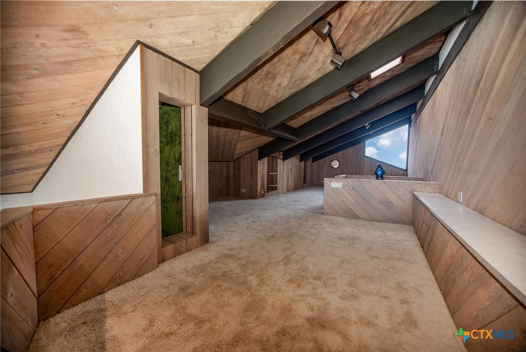 Port O'Connor, Texas, 77982, United States, 3 Bedrooms Bedrooms, ,4 BathroomsBathrooms,Residential,Active,1853617