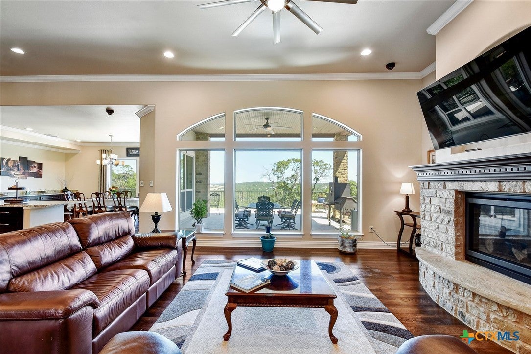 Bulverde, Texas, 78163, United States, 5 Bedrooms Bedrooms, ,5 BathroomsBathrooms,Residential,Active,1988459