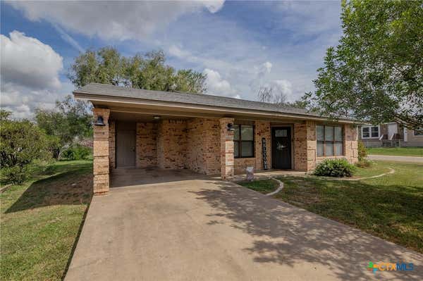 314 E PARK ST, CUERO, TX 77954 - Image 1