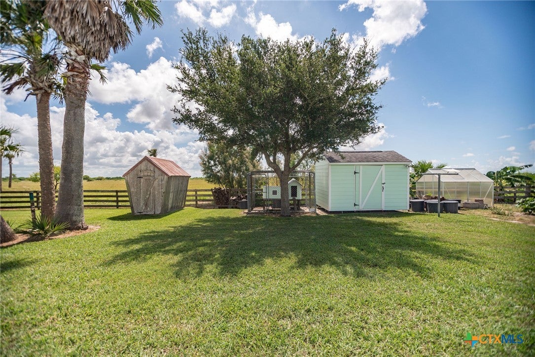 Port Lavaca, Texas, 77979, United States, ,3 BathroomsBathrooms,Residential,Active,1871190