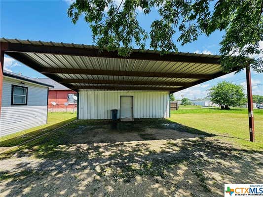 1704 SAUNDERS ST, GATESVILLE, TX 76528, photo 2 of 30