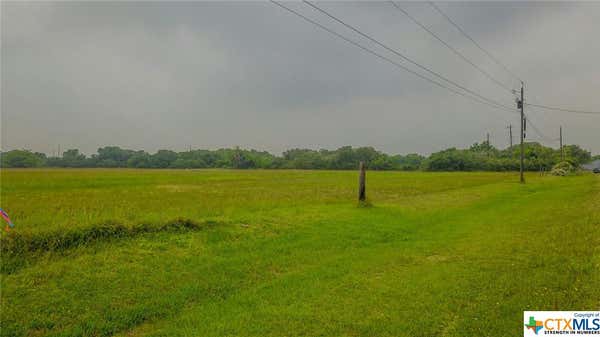 286 LOOP RD, SEADRIFT, TX 77983, photo 2 of 7