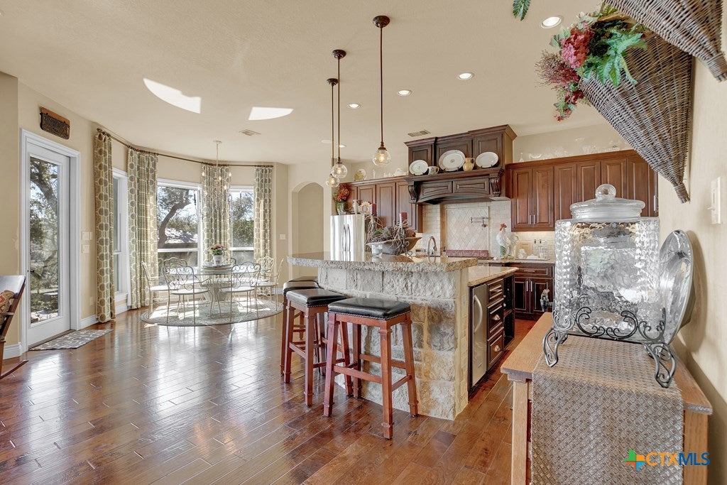 New Braunfels, Texas, 78132, United States, 6 Bedrooms Bedrooms, ,5 BathroomsBathrooms,Residential,Active,2007991