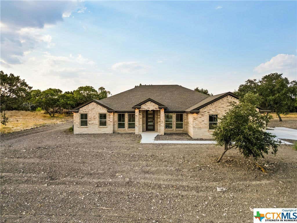 3031 MILLHOUSE RD, COPPERAS COVE, TX 76522, photo 1 of 38