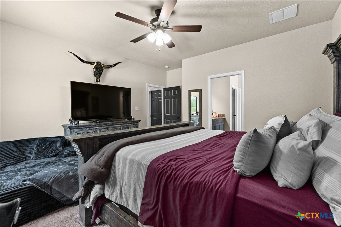 Kempner, Texas, 76539, United States, 5 Bedrooms Bedrooms, ,5 BathroomsBathrooms,Residential,Active,1898012