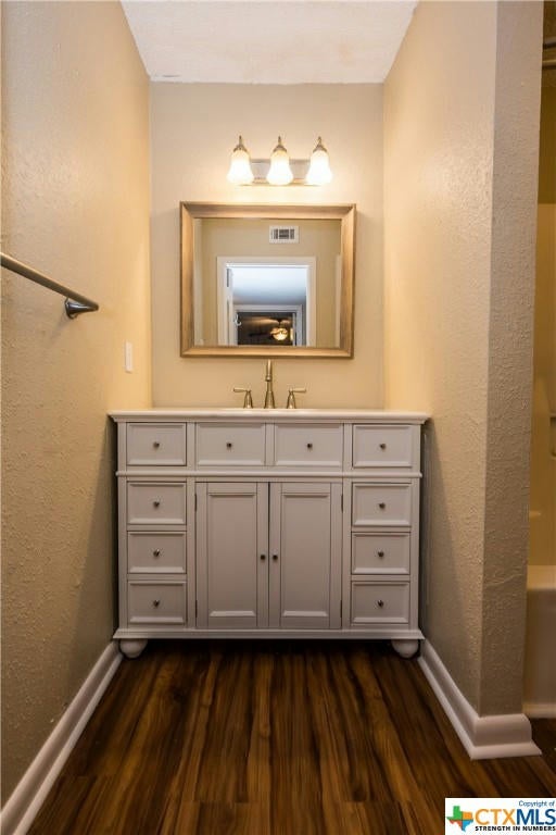 Victoria, Texas, 77901, United States, ,Residential,Active,1702298
