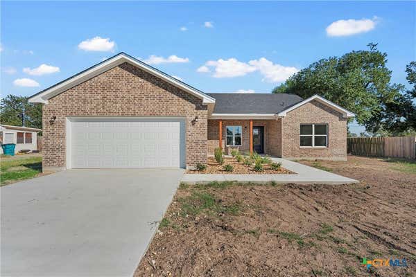 1605 SUNSET CIR, CAMERON, TX 76520 - Image 1