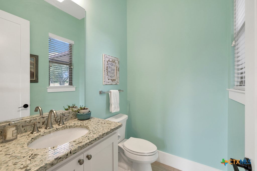 New Braunfels, Texas, 78132, United States, 4 Bedrooms Bedrooms, ,4 BathroomsBathrooms,Residential,Active,1993682