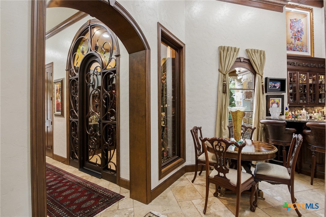 Inez, Texas, 77968, United States, 5 Bedrooms Bedrooms, ,6 BathroomsBathrooms,Residential,Active,1999904