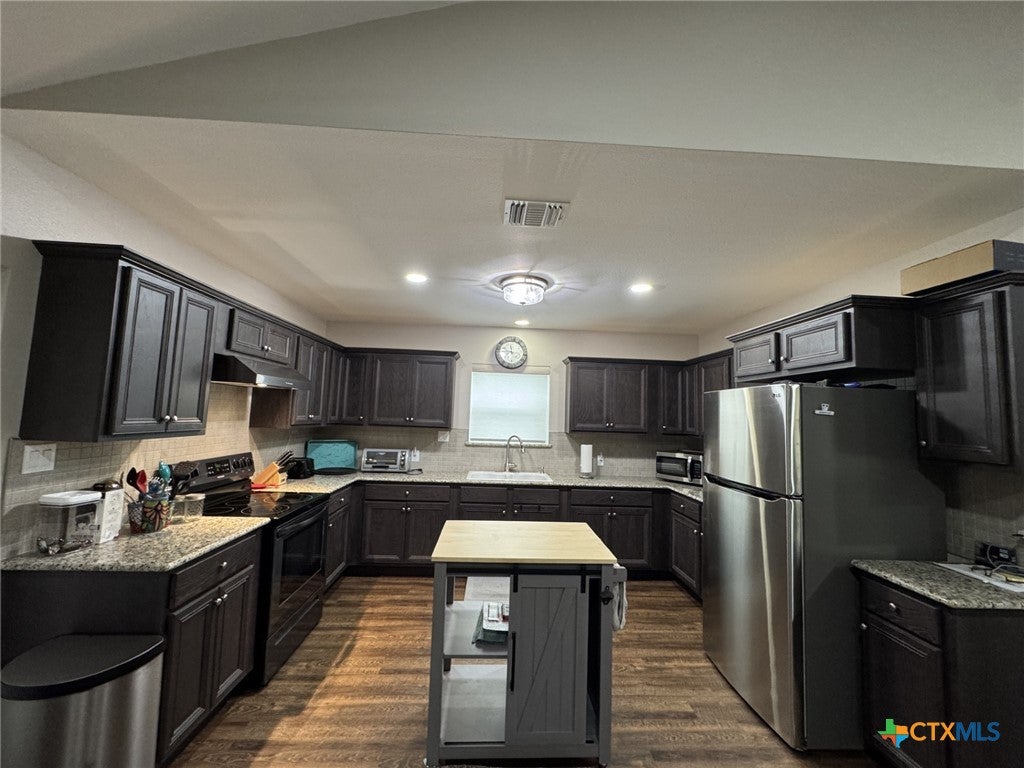 Louise, Texas, 77455, United States, ,1 BathroomBathrooms,Residential,Active,1798138